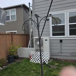 FREE - Wild Birds Unlimited Pole And Accessories