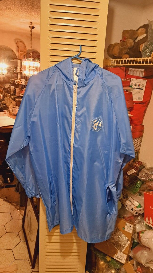 Lovely Defenders Of Wildlife Blue Rain Jacket With Hood 100% Polyester One Size Fits Most Pre-owned Looks Like New