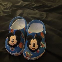 Toddler/baby Mickey Mouse Crocs 