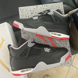 Jordan 4 Bred Size 10