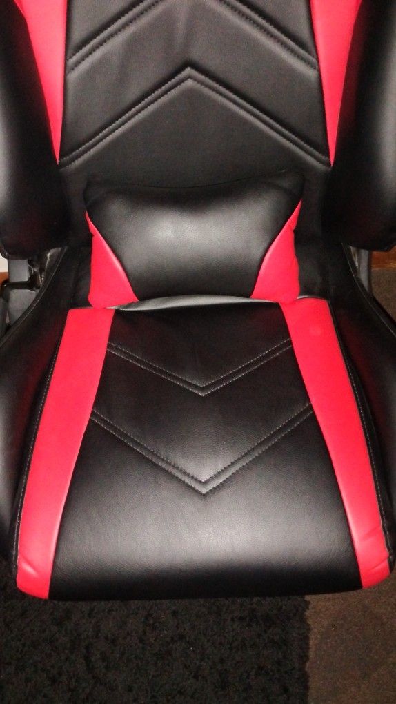 Emerge Gaming Chair