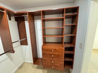 Closet - Walk In Set Up