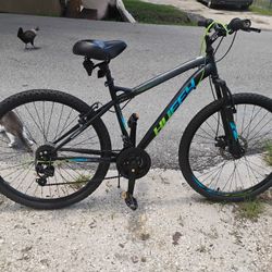 HUFFY 26" Nighthawk Mountain Bike 