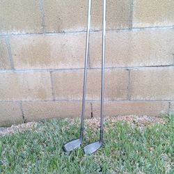 Two Hybrid Golf Clubs Flex Super Lite 