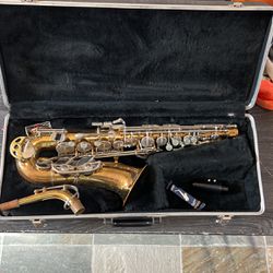 Selmer Bundy II Alto Saxophone 