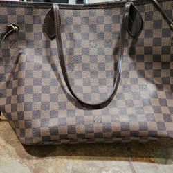 Louis Vuitton Never Full Medium