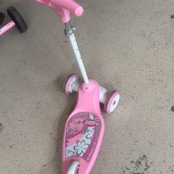 Radio flyer scooter