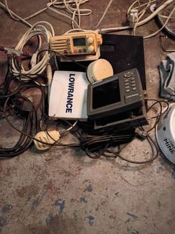 Lowrance LMS-520 Fish Finder GPS Combo