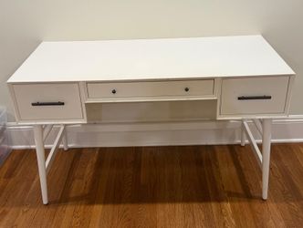 West Elm x PBTeen Mid-Century Storage Desk (White) – $175