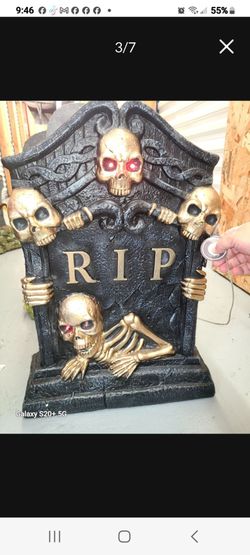 Tombstone skeletons glowing eyes