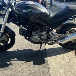 Ducati Monster