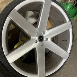 24” Strada Wheels Rims Tires 275/25/24