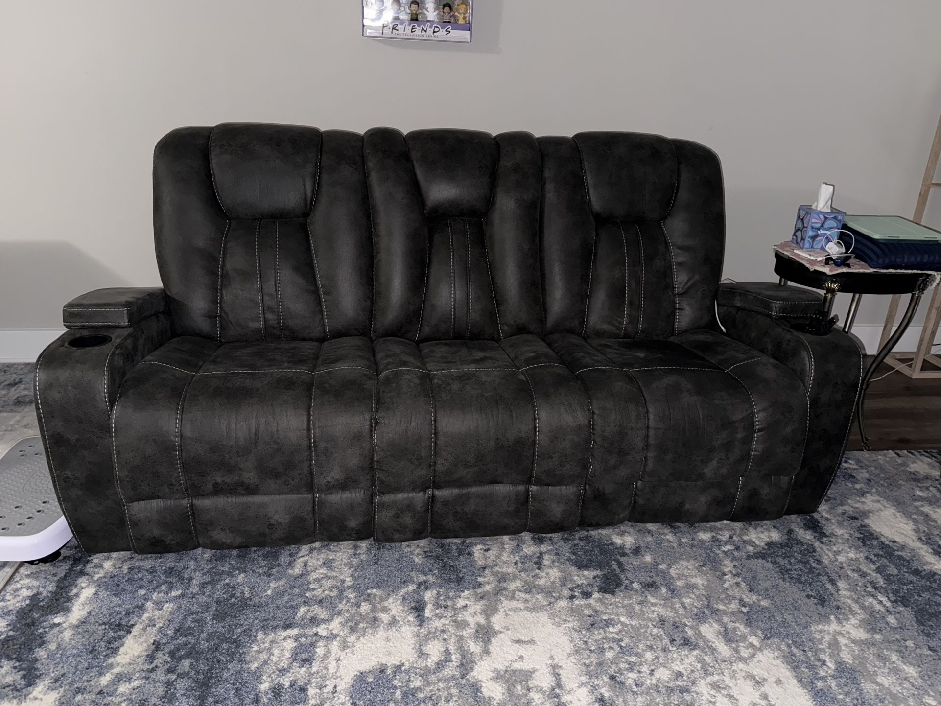 Couch & Love Seat