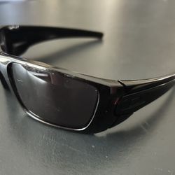 Oakley Sunglasses (very Good Condition)