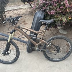 GT Mountain Bike