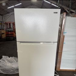Vissani 18 cu. ft. Top Freezer Refrigerator DOE in White, Garage Ready