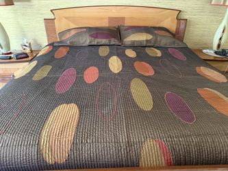 Crate & Barrel Adler Full King Quilt W/shams