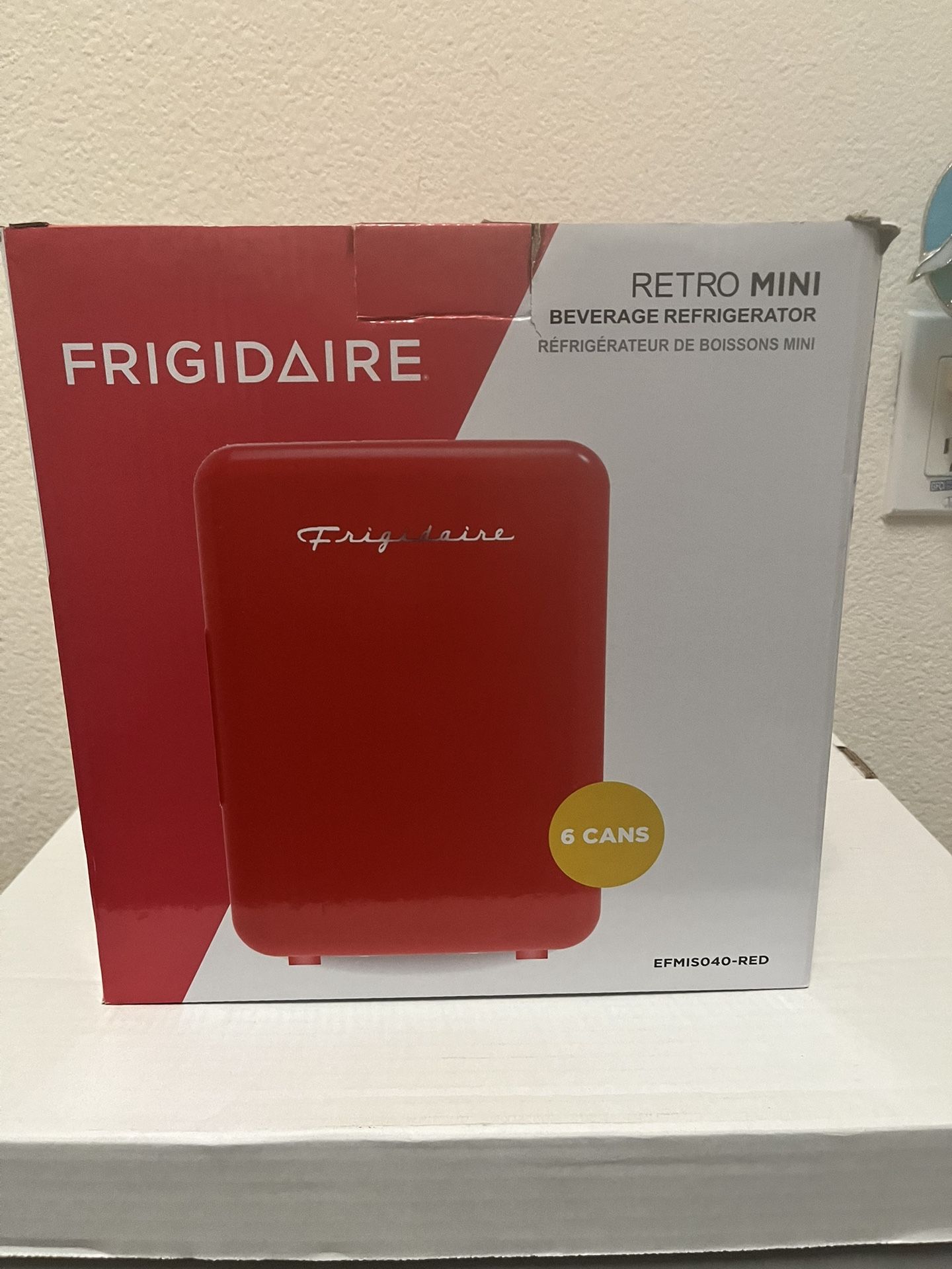 (Red) - Frigidaire - Retro - Mini Fridge - (New)