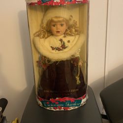 Porcelain’s Doll 