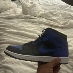 Jordan Mid Size 14