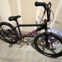Throne BMX Bike 26”