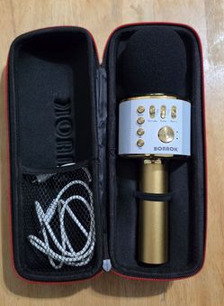 Bonaok Bluetooth wireless Microphone.