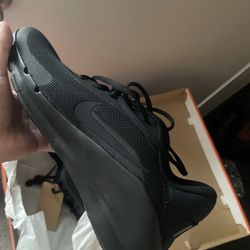 Nike Flex Train Size 11 Men Woman 12.5