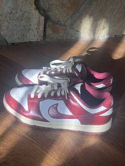 Vintage Red Nike Sb Dunks / Unisex Size Size 8.5 Womens 7 Men