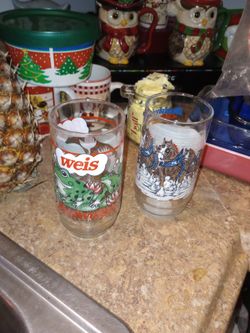 Budweiser Glasses Two Of Them Collectibles