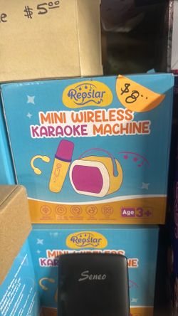 Reqslar Mini Wireless Karaoke Machine