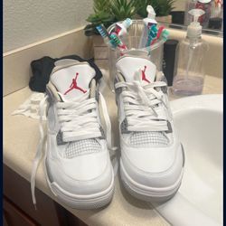 Jordan 4 White Oreo