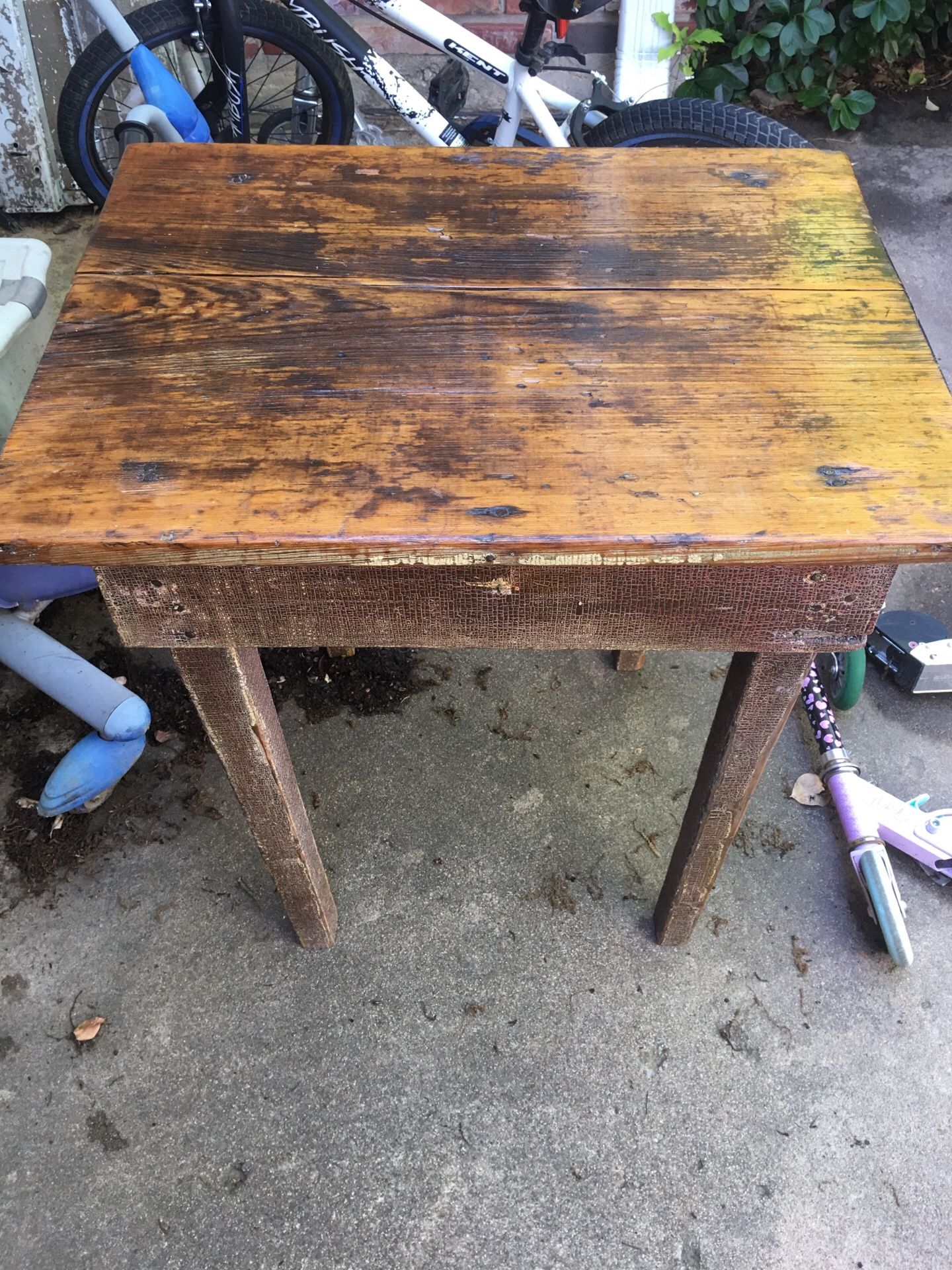 End table