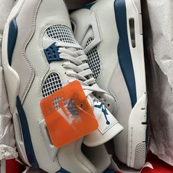 Jordan Retro 4 