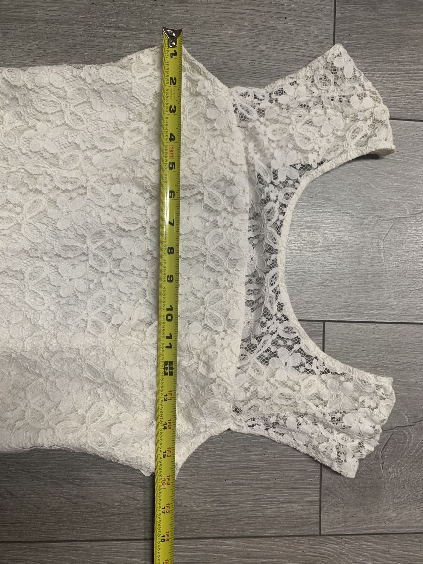 Brand Hollister Floral White Dress