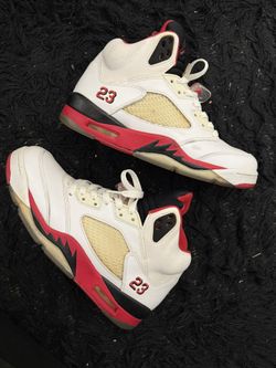 Jordan Fire Red 5 Black Tongue 