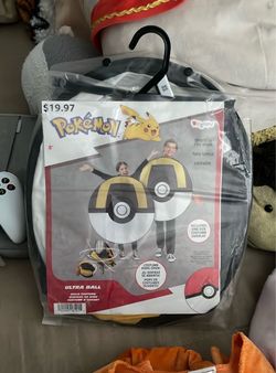 Pokemon pokeball costume