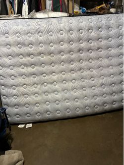 Couch brand new
