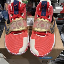 Nike Kds Size 9.5 Men
