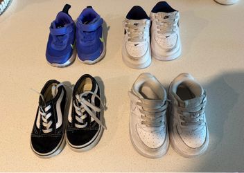 Baby shoes size 5-6