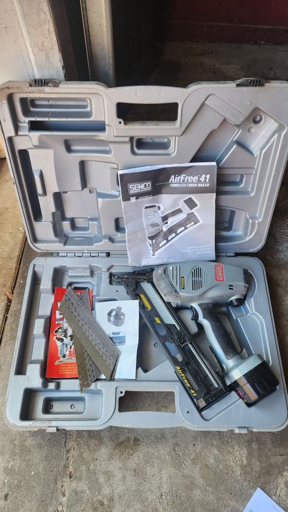 Cordless Finish Nailer