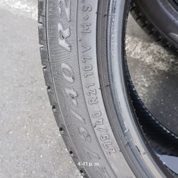 Selling Set Of PIRELLI SCORPION VERDE 275/40/21