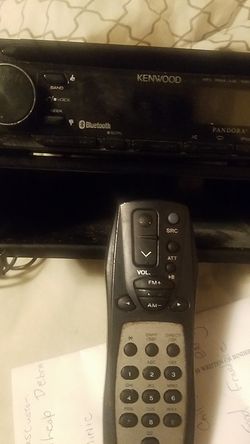 Kenwood Detachable CD high power w remote