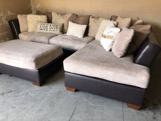 Sectional no ottoman
