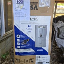 30 Gal Electric Water Heater