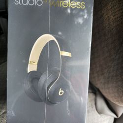 Beats Head Phones Skylinecollection