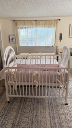 White Baby Crib with Pink Bumper Set