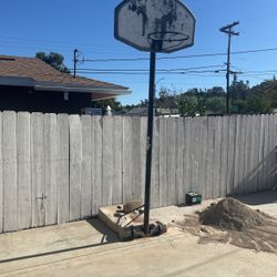 portable basketball hoop 
