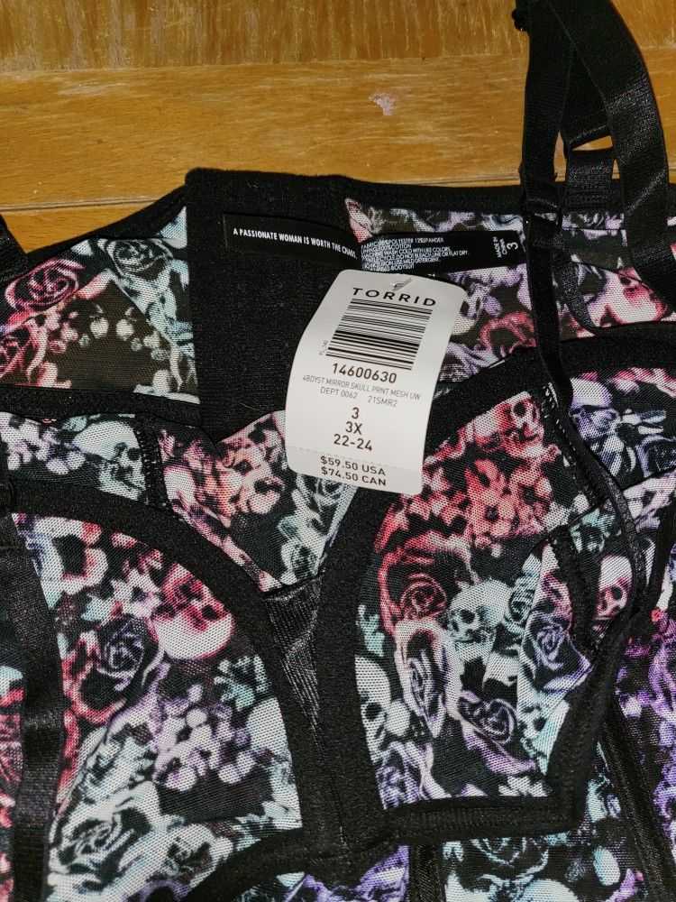 Torrid 3x Mesh Multicolored Skulls Bodysuit New With Tags Plus Size
