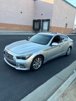2015 Infiniti Q50