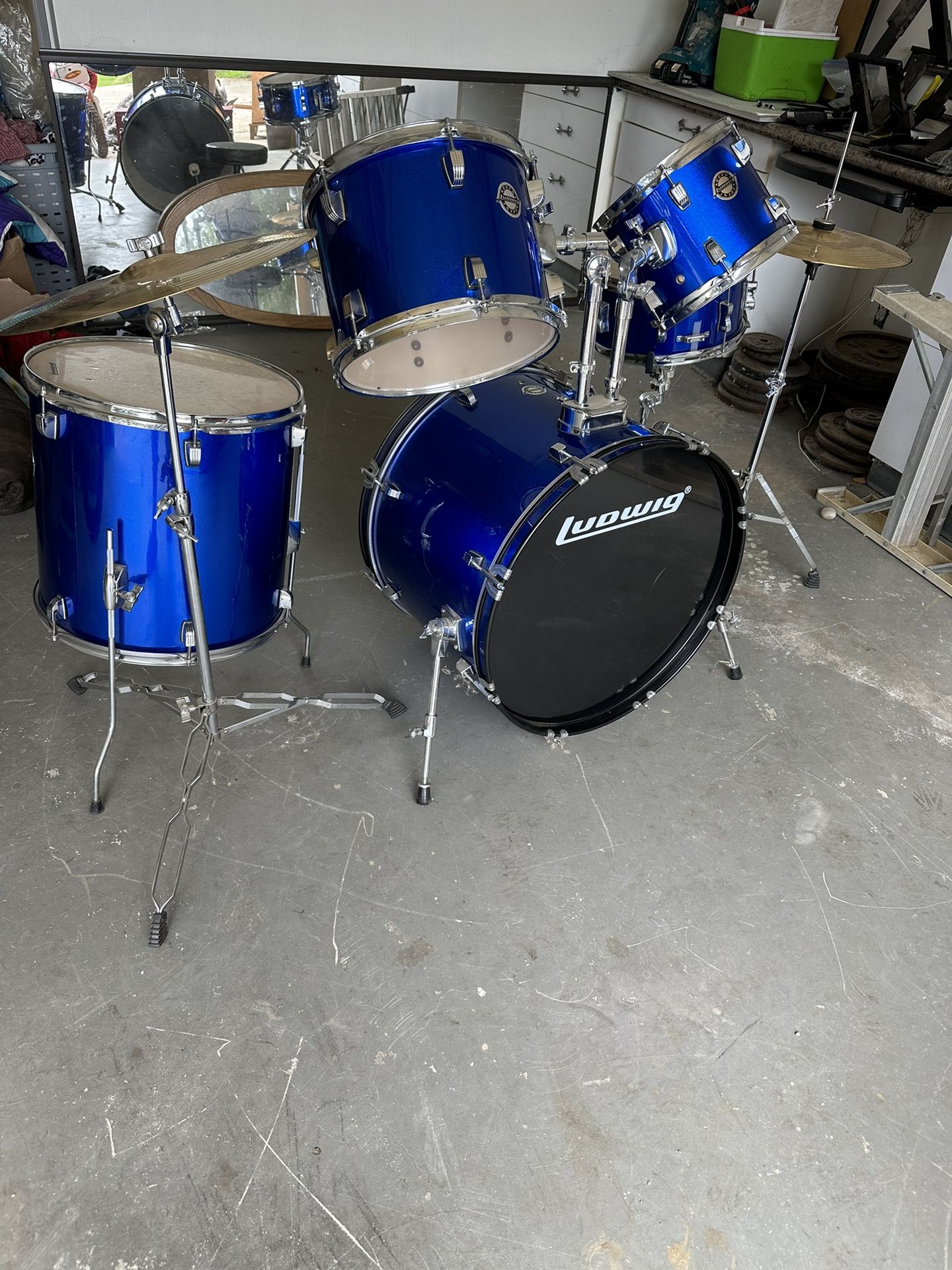 Drum Set With Seat 